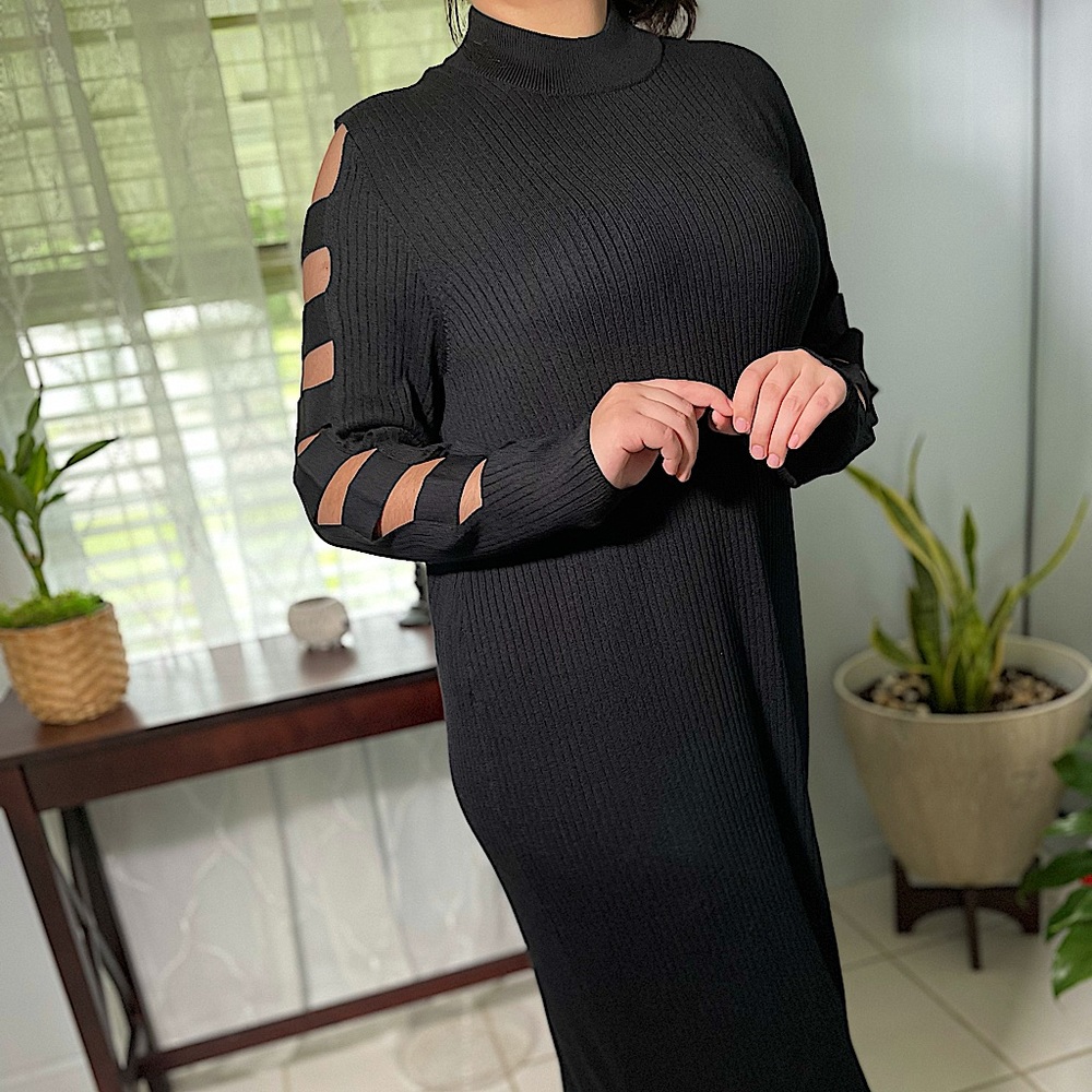 Black Cut Out Sleeve Dress